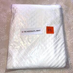 Mattress protector brand new